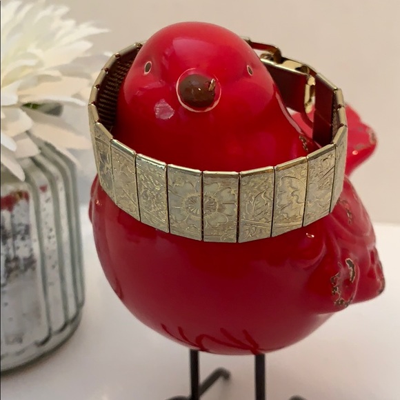 Vintage Goldtone Bracelet - Picture 1 of 8